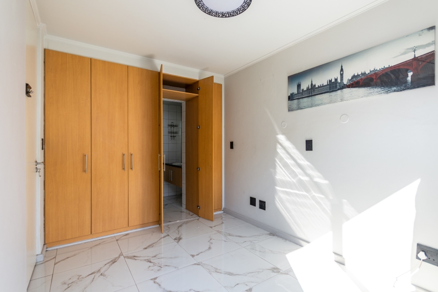 1 Bedroom Property for Sale in Claremont Upper Western Cape